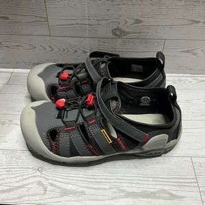 Keen Seacamp II Kids Sandals Black Red Water Shoes Size 3 Gorpcore Hiking Trail